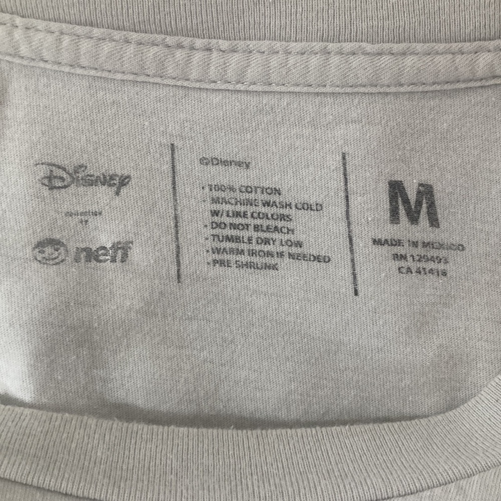 Men’s Disney Neff t-shirt - Picture 2 of 2